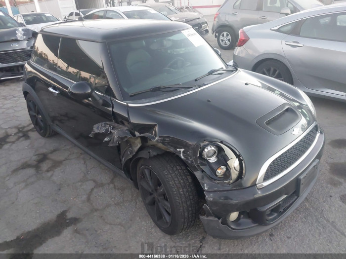 Mini Cooper 2012 VIN WMWSV3C57CT387245
