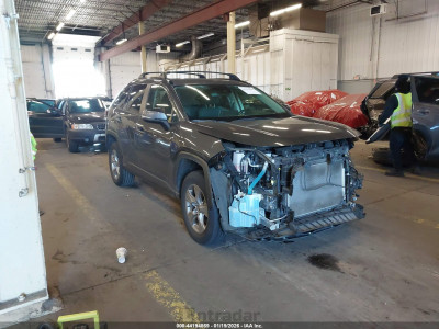 Toyota Rav4 2023 JTMP1RFV8PD096742