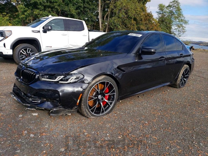 BMW M5 2023 VIN WBS83CH00PCL23031