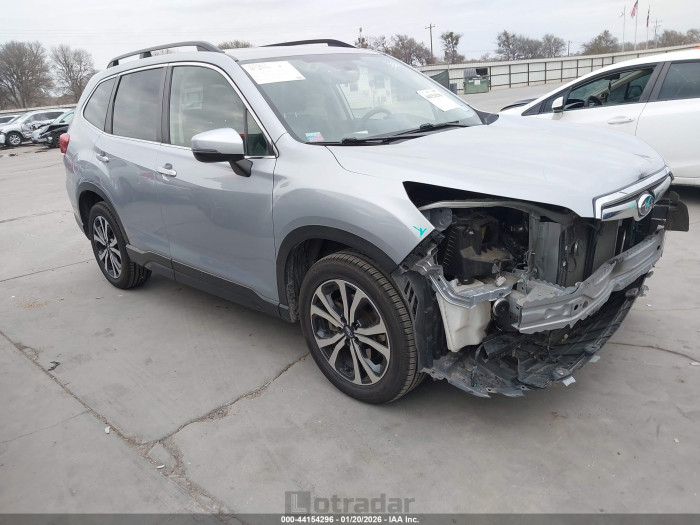Subaru Forester 2020 VIN JF2SKAUCXLH443695