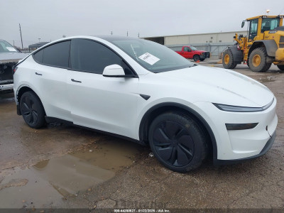 Tesla Model y 2026 7SAYGDEE3TA394397