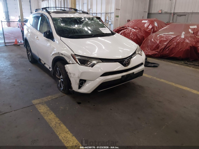 Toyota Rav4 2017 VIN JTMRFREV1HD211176