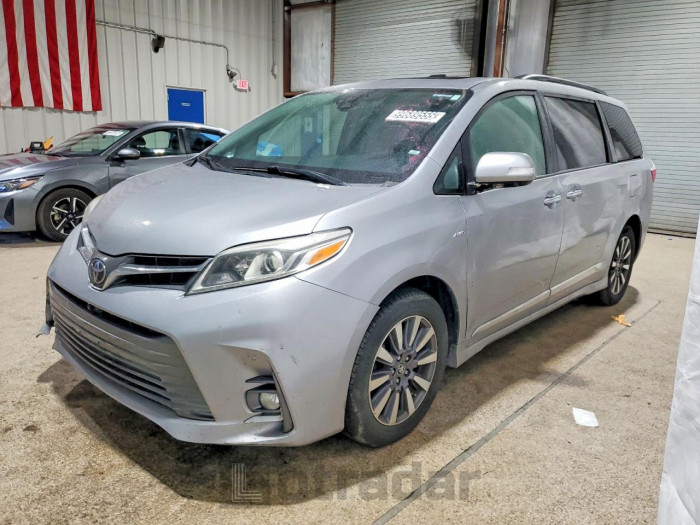 Toyota Sienna 2018 VIN 5TDDZ3DC5JS193323