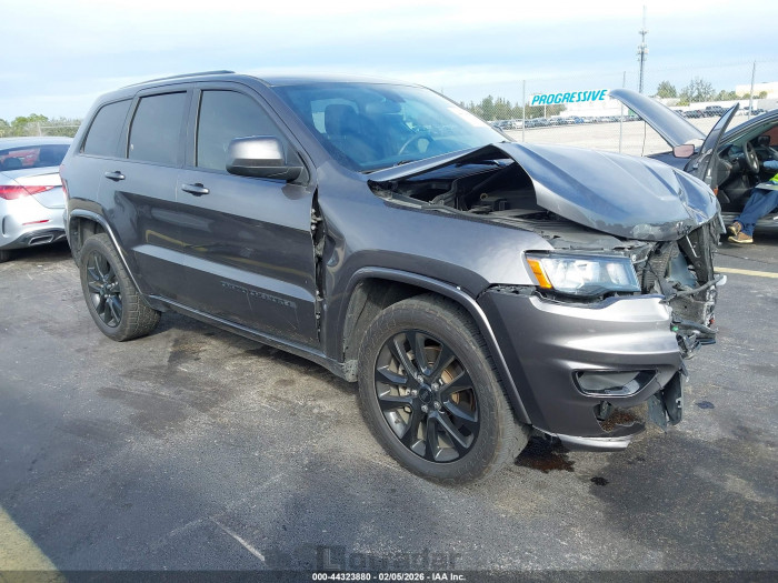 Jeep Grand cherokee 2021 VIN 1C4RJEAG3MC553503
