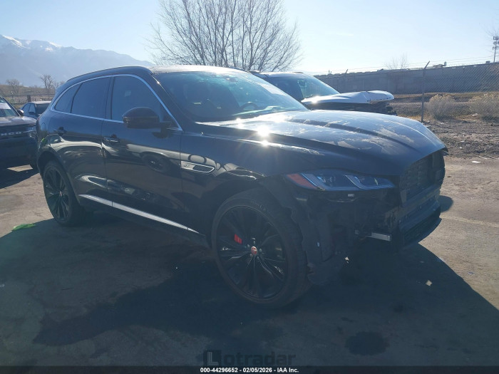 Jaguar F-pace 2023 VIN SADCT2FU2PA708060