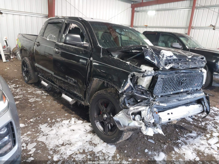 Toyota Tundra 2017 VIN 5TFDW5F14HX627297