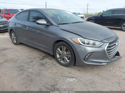 Hyundai Elantra 2018 5NPD84LF8JH382428