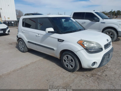 Kia Soul 2013 KNDJT2A58D7768095
