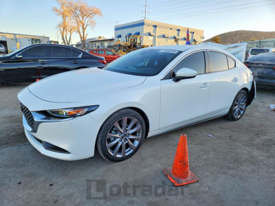 Mazda 3 2021 JM1BPABL0M1318699