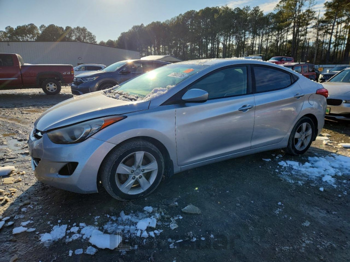 Hyundai Elantra 2013 VIN KMHDH4AE3DU597599