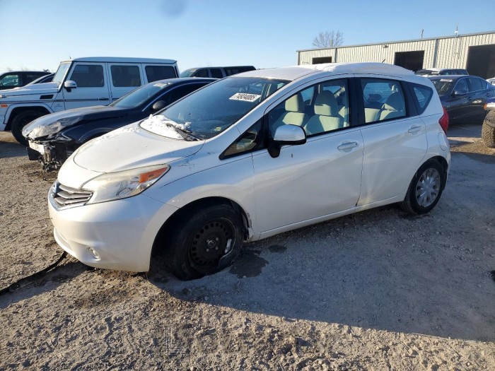 Nissan Versa 2014 VIN 3N1CE2CP5EL384292