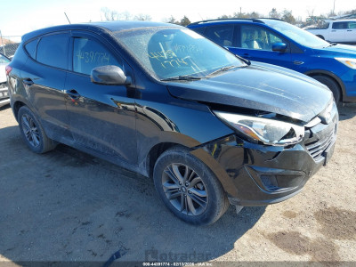 Hyundai Tucson 2015 KM8JTCAF7FU967136