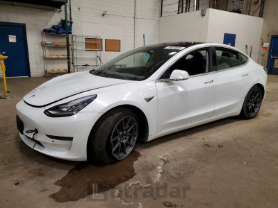 Tesla Model 3 2018 5YJ3E1EB0JF085388
