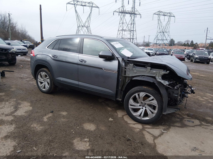 Volkswagen Atlas cross sport 2020 VIN 1V2ME2CA9LC215686