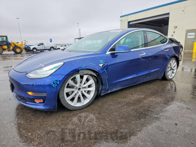 Tesla Model 3 2020 5YJ3E1EAXLF614209