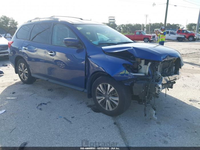 Nissan Pathfinder 2018 VIN 5N1DR2MN4JC677010