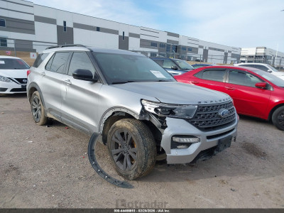 Ford Explorer 2022 1FMSK7DH8NGA74062