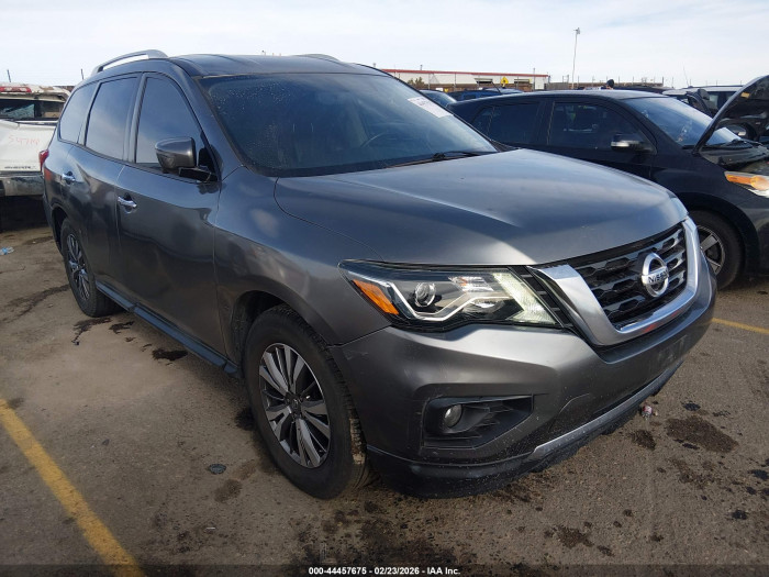Nissan Pathfinder 2018 VIN 5N1DR2MN2JC654650