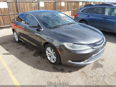Chrysler 200 2015 1C3CCCABXFN756621