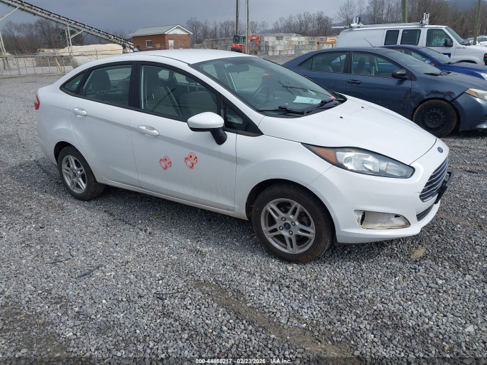 Ford Fiesta 2018 VIN 3FADP4BJ4JM109270