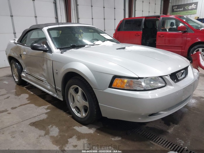 Ford Mustang 2001 VIN 1FAFP44421F180872