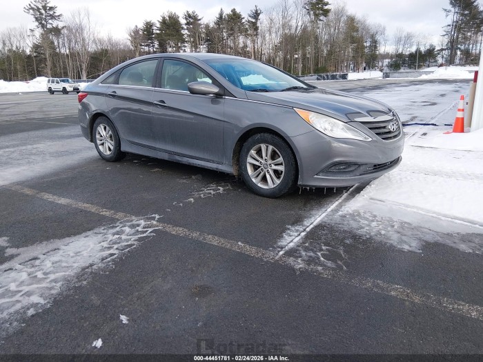 Hyundai Sonata 2014 VIN 5NPEB4AC8EH903832
