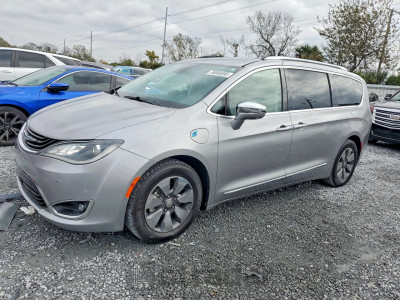 Chrysler Pacifica 2017 2C4RC1N79HR684994