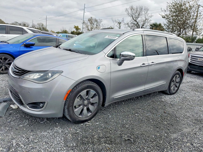 Chrysler Pacifica 2017 VIN 2C4RC1N79HR684994