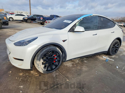 Tesla Model y 2022 7SAYGDEF2NF454149