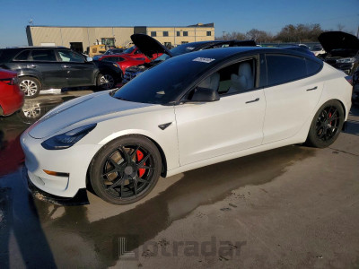 Tesla Model 3 2019 5YJ3E1EB7KF393725