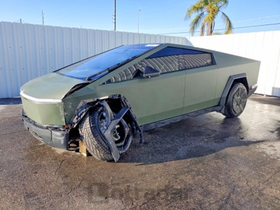 Tesla Cybertruck 2024 7G2CEHEDXRA040894