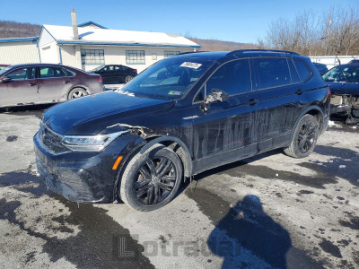Volkswagen Tiguan 2022 3VV8B7AX1NM055032