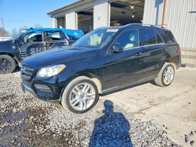 Mercedes-benz  2015 VIN 4JGDA5HBXFA443823