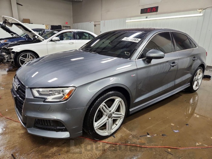 Audi A3 2017 VIN WAUJ8GFF8H1060385