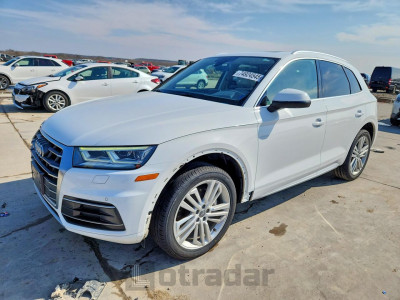 Audi Q5 2018 WA1BNAFY0J2002604
