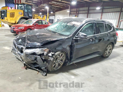 BMW X1 2016 WBXHT3C32GP884450