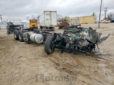 Volvo  2024 VIN 4V4NC9EJ1RN633226