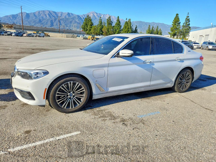 BMW 5 series 2018 VIN WBAJA9C5XJB249910