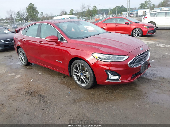 Ford Fusion 2019 VIN 3FA6P0RU3KR192633