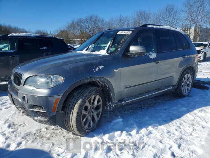 BMW X5 2012 VIN 5UXZV4C5XCL985528