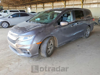Honda Odyssey 2018 5FNRL6H7XJB061359