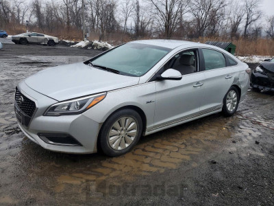 Hyundai Sonata 2016 KMHE24L11GA023430