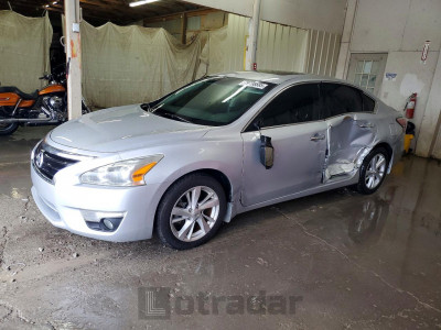 Nissan Altima 2015 1N4AL3AP4FC438669
