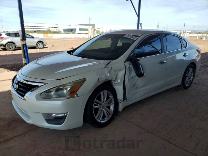 Nissan Altima 2014 VIN 1N4AL3APXEC135555