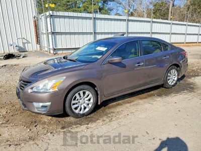 Nissan Altima 2015 1N4AL3AP2FC235599