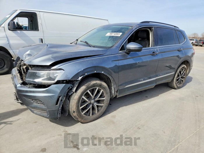 Volkswagen Tiguan 2021 VIN 3VV3B7AX4MM049914