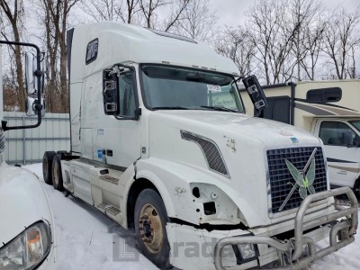 Volvo Vn 2017 4V4NC9EH1HN987310