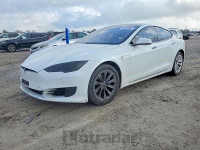 Tesla Model s 2016 5YJSA1E16GF157492