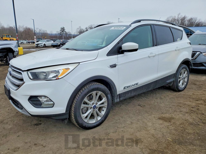Ford Escape 2018 VIN 1FMCU9GD2JUB34108