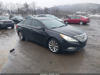 Hyundai Sonata 2011 5NPEC4AB1BH223576